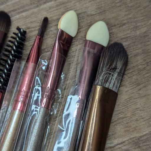 Makeup Brush Set with Roll Bag – Complete Professional Brushes for Daily & Bridal Makeup